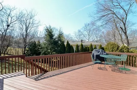 168 Ivanhoe Dr, Paramus, NJ 07652 photo 19