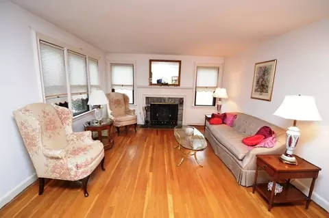 96 Linden Ave, Springfield, NJ 07081 photo 2