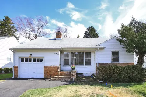 36 Kew Dr, Springfield, NJ 07081 photo 1