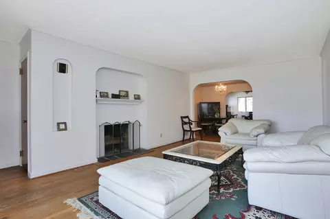 36 Kew Dr, Springfield, NJ 07081 photo 2