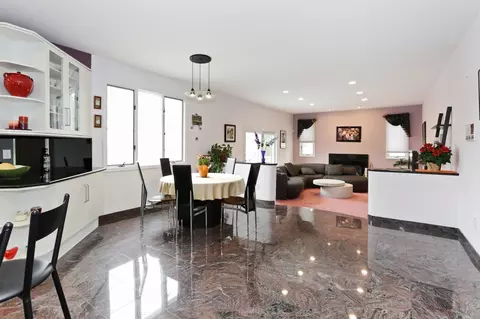 175 E Springbrook Dr, Gillette, NJ 07933 photo 7