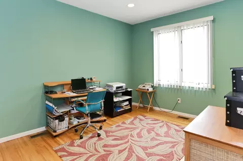 175 E Springbrook Dr, Gillette, NJ 07933 photo 10
