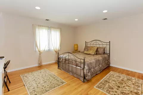 175 E Springbrook Dr, Gillette, NJ 07933 photo 16