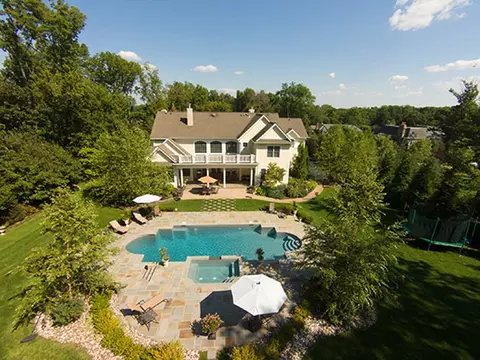 9 Glencarl Rd, Upper Saddle River, NJ 07458 photo 2