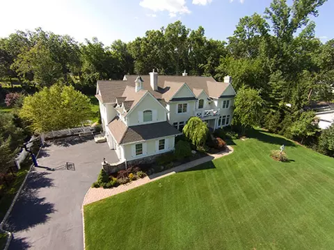 9 Glencarl Rd, Upper Saddle River, NJ 07458 photo 7