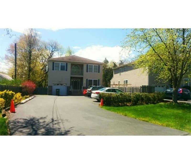 467 Old Post Rd, Edison, NJ 08817 photo 1