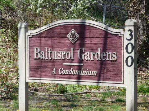 300 Wilson Rd UNIT 10, Springfield, NJ 07081 photo 2