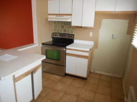 300 Wilson Rd UNIT 10, Springfield, NJ 07081 photo 5