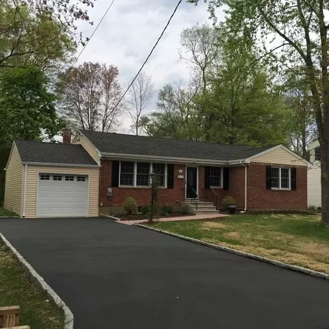 31 Forest Ave, Berkeley Heights, NJ 07922 photo 1