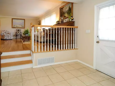 60 Evelyn Ter, Wayne, NJ 07470 photo 3