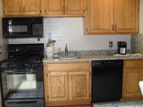 5 Longview Ct, Waldwick, NJ 07463 photo 5
