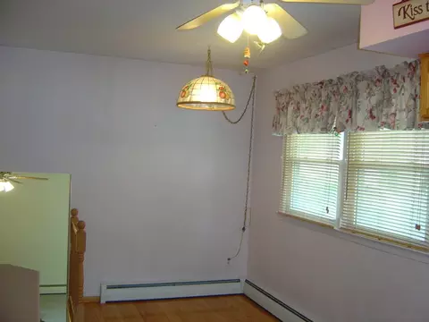 69 Greenbrook Rd, Middlesex, NJ 08846 photo 5