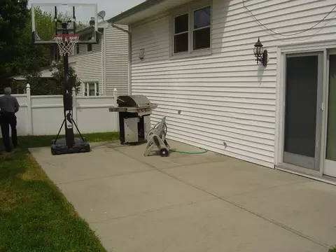 69 Greenbrook Rd, Middlesex, NJ 08846 photo 17