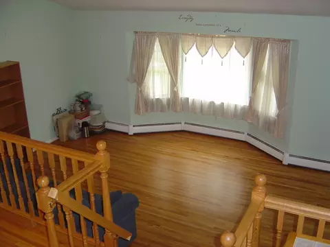69 Greenbrook Rd, Middlesex, NJ 08846 photo 7