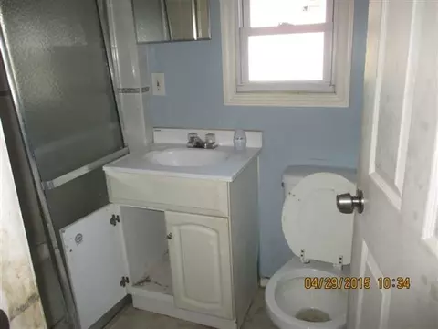 666 W 4th St, Plainfield, NJ 07060 photo 7