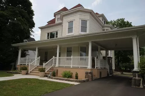 143 Summit Ave, Hackensack, NJ 07601 photo 2