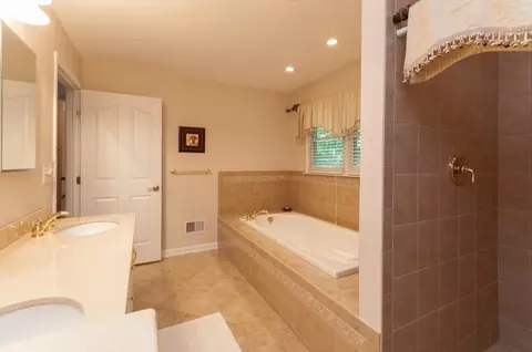 45 Jackson Ave, Wayne, NJ 07470 photo 19