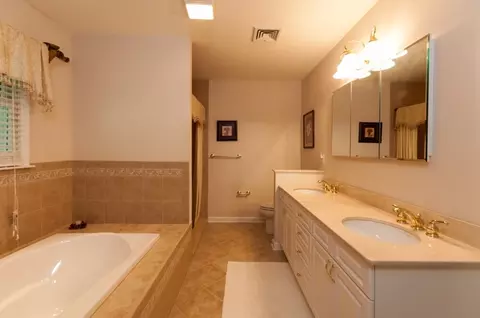 45 Jackson Ave, Wayne, NJ 07470 photo 18