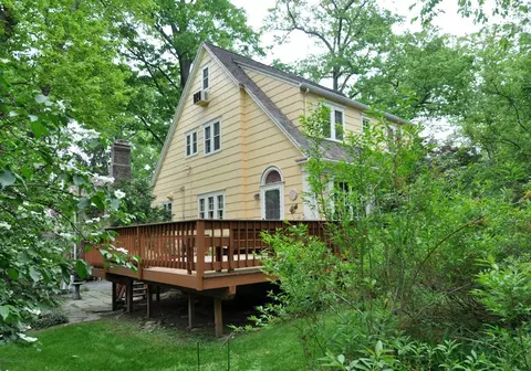 75 Pine Grove Ave, Summit, NJ 07901 photo 5