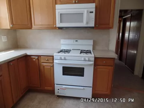435 E 3rd Ave, Roselle, NJ 07203 photo 10