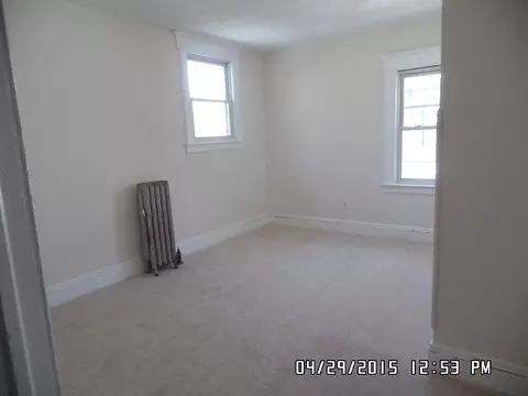 435 E 3rd Ave, Roselle, NJ 07203 photo 18
