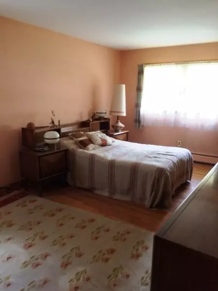 69 Kossuth Pl, Wayne, NJ 07470 photo 11