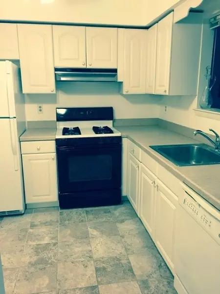9 Oriole Ter, Newton, NJ 07860 photo 3