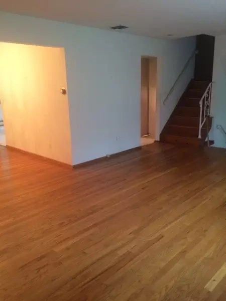 61 Kossuth Pl, Wayne, NJ 07470 photo 5