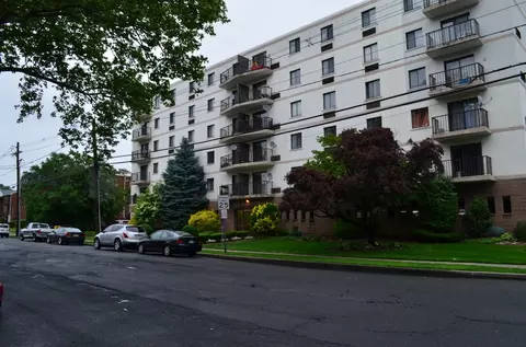 300 Park St 4d, Hackensack, NJ 07601 photo 1