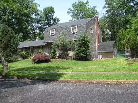56 Monterey Dr, Wayne, NJ 07470 photo 1