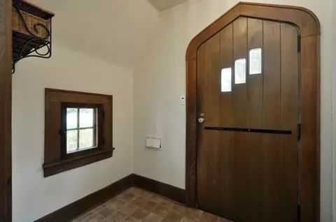 708 Forest Ave, Westfield, NJ 07090 photo 2