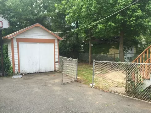 314 E 4th Ave, Roselle, NJ 07203 photo 10