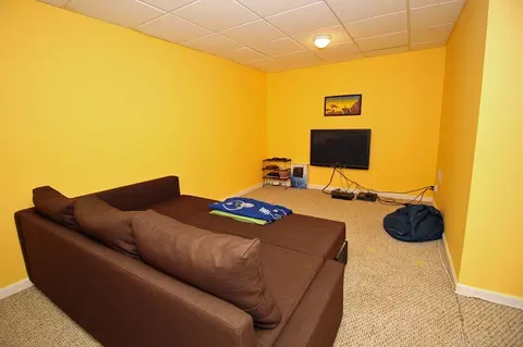 8 Mohawk Trl, Somerville, NJ 08876 photo 3