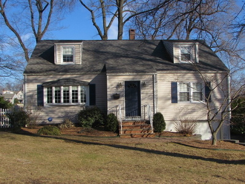 4 Grieves Ter, Wayne, NJ 07470 photo 1