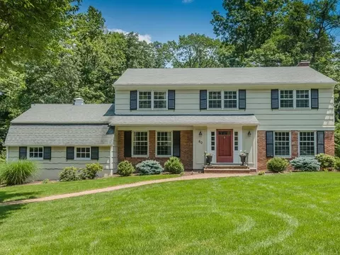 80 Sherbrook Dr, Berkeley Heights, NJ 07922 photo 1