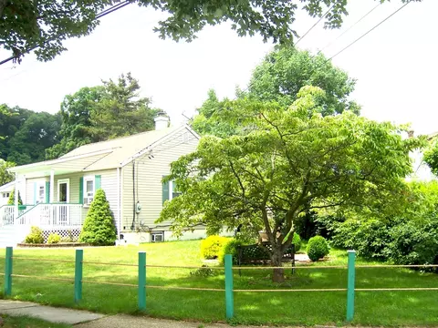 1 Watson Dr, Dover, NJ 07801 photo 2
