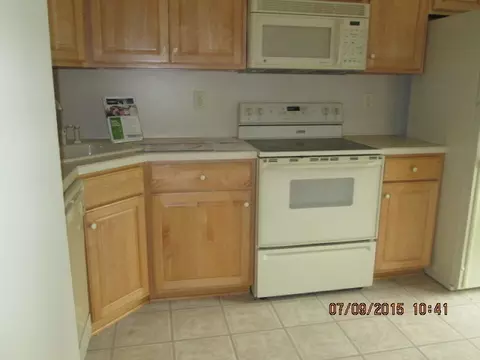1696 Topside, Wharton, NJ 07885 photo 3