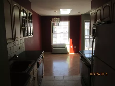 272 Kipp St, Hackensack, NJ 07601 photo 4