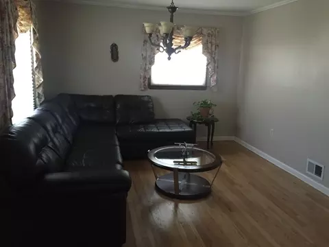 9 Sine Rd, Edison, NJ 08817 photo 4