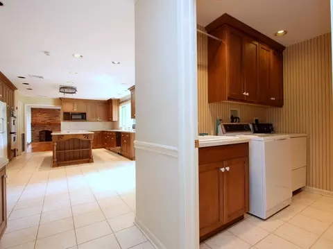 2 Britton Dr, Flemington, NJ 08822 photo 12