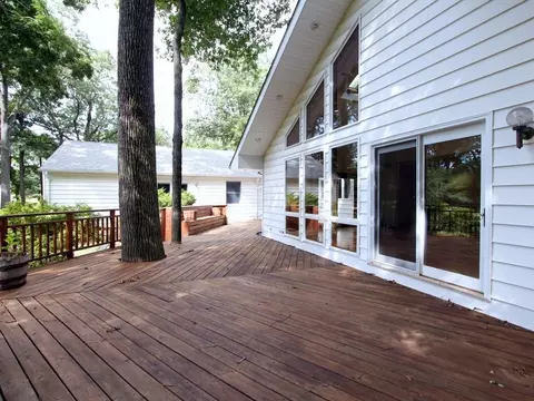 2 Britton Dr, Flemington, NJ 08822 photo 5