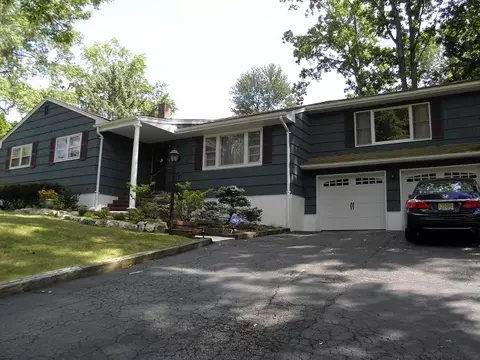 80 Rande Dr, Wayne, NJ 07470 photo 22