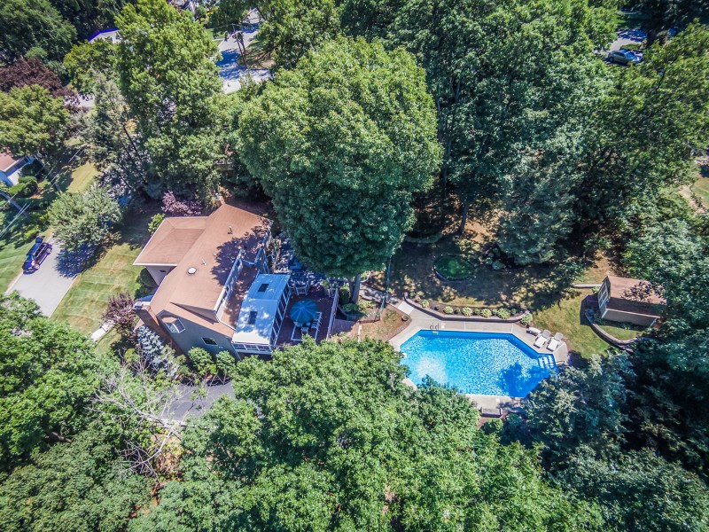 48 Alpine Dr, Wayne, NJ 07470 photo 1