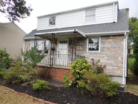 651 Cook Ave, Middlesex, NJ 08846 photo 2