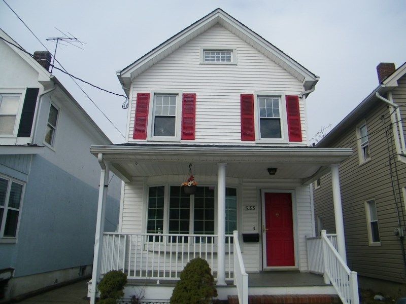 533 E 2nd St, Bound Brook, NJ 08805 photo 1