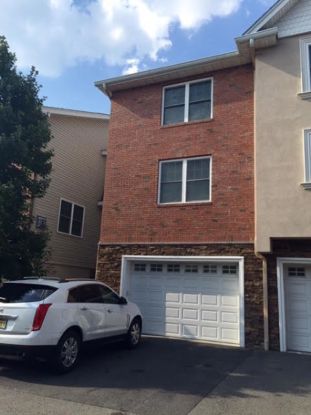 29 Michael Ln, Wallington, NJ 07057 photo 1