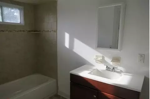 9 James St, Dover, NJ 07801 photo 6