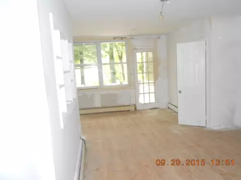 46 Maple Ln, Wayne, NJ 07470 photo 2