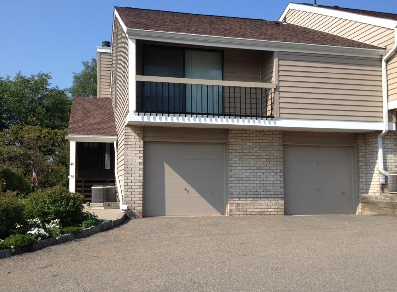 40 Overlook Dr, Clinton, NJ 08809 photo 1