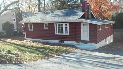 10 Lake Trl E, Wayne, NJ 07470 photo 1
